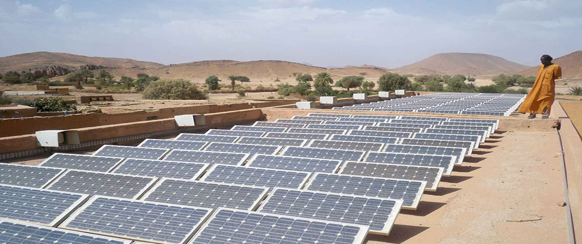 الحكومة تدرس مشروع ضخم لانجاز محطات شمسية