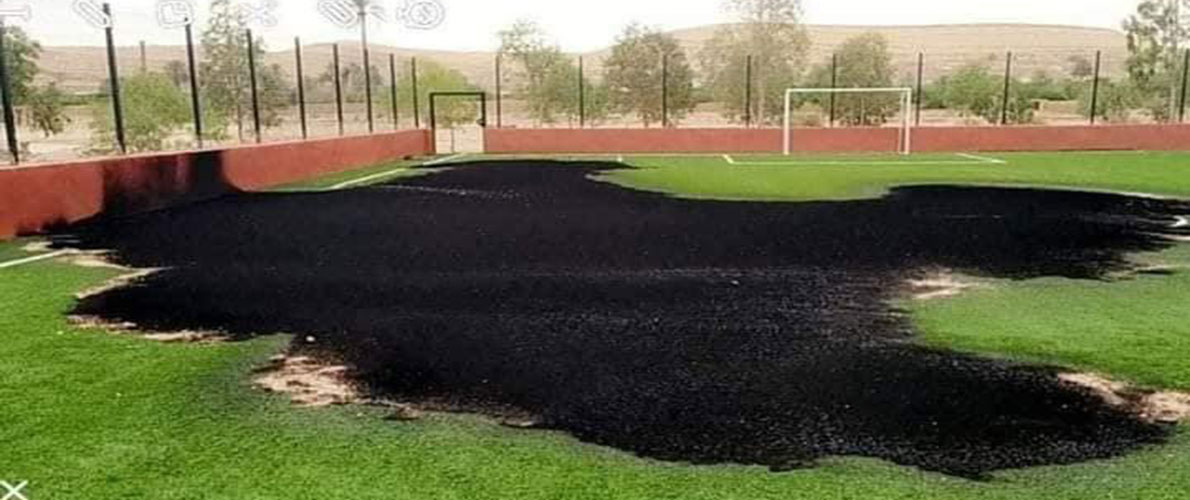 تخريب ملعب جواري بمسعد .. الوزير خالدي يستنكر