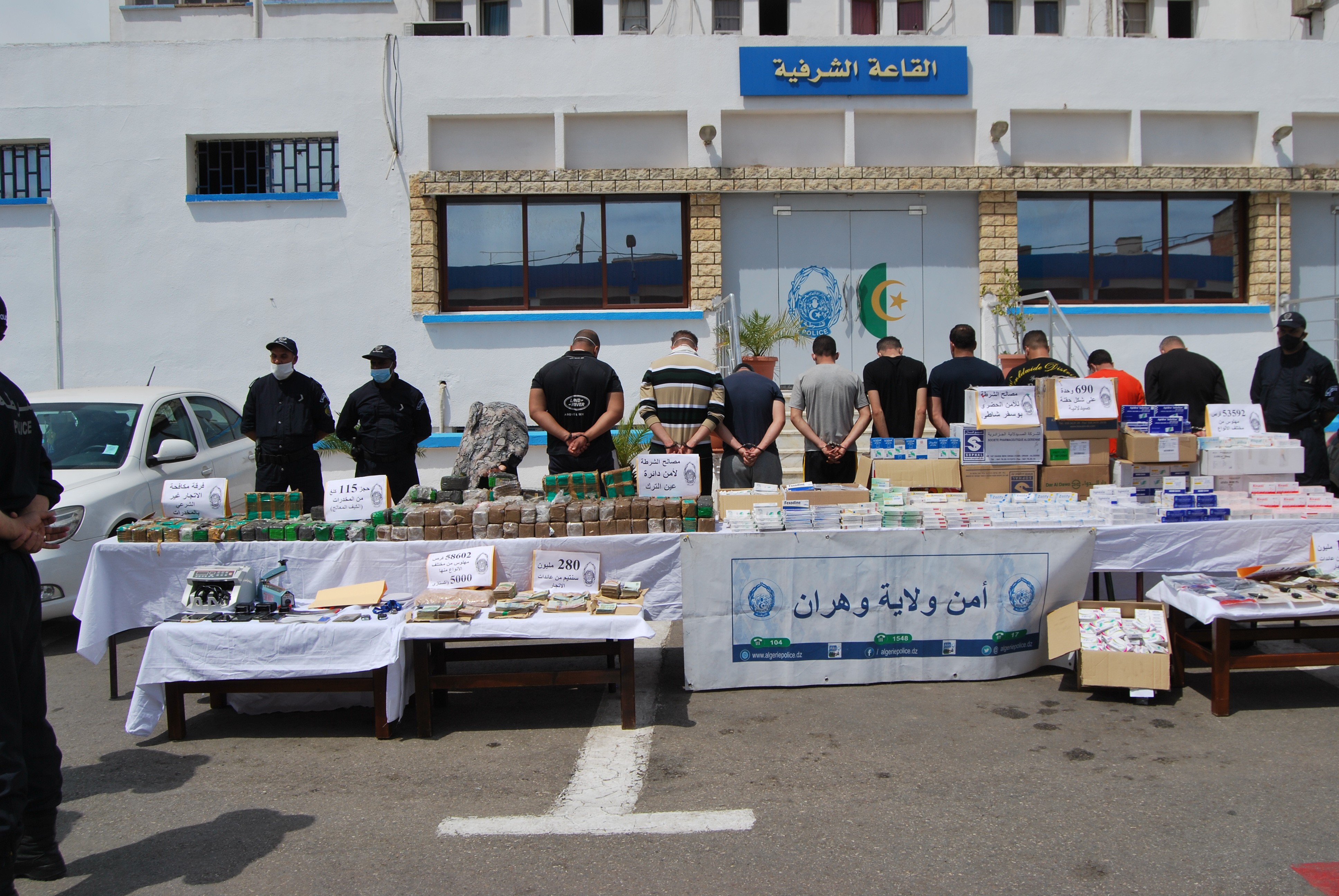 حجز 115 كلغ من الكيف بوهران