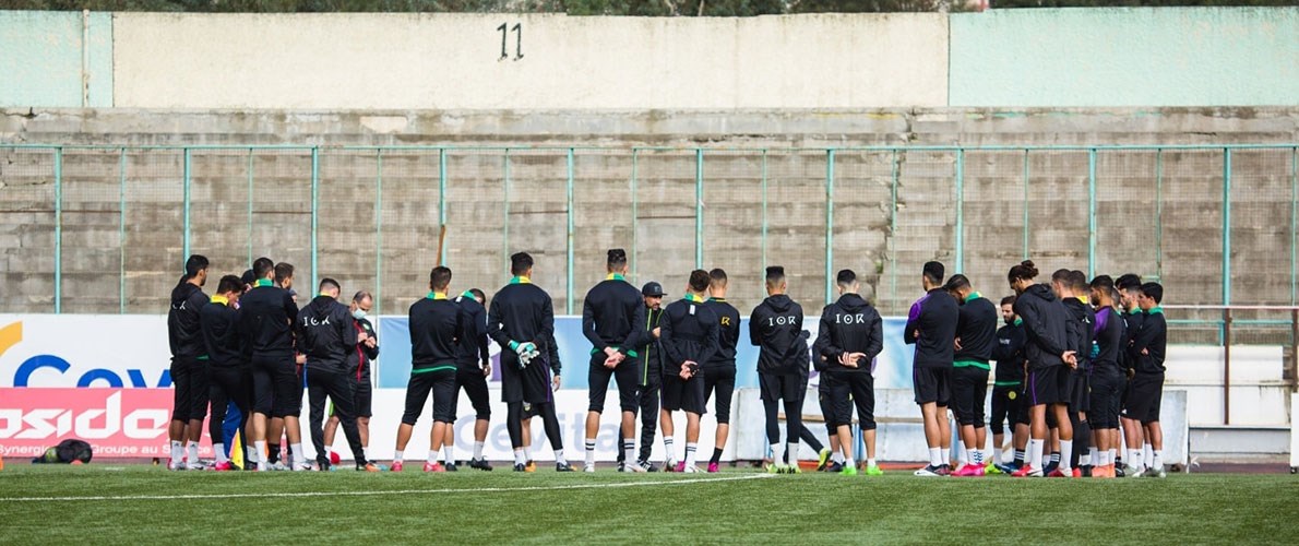 شبيبة القبائل تطالب بحقوق البث التلفزيوني للموسم الفارط