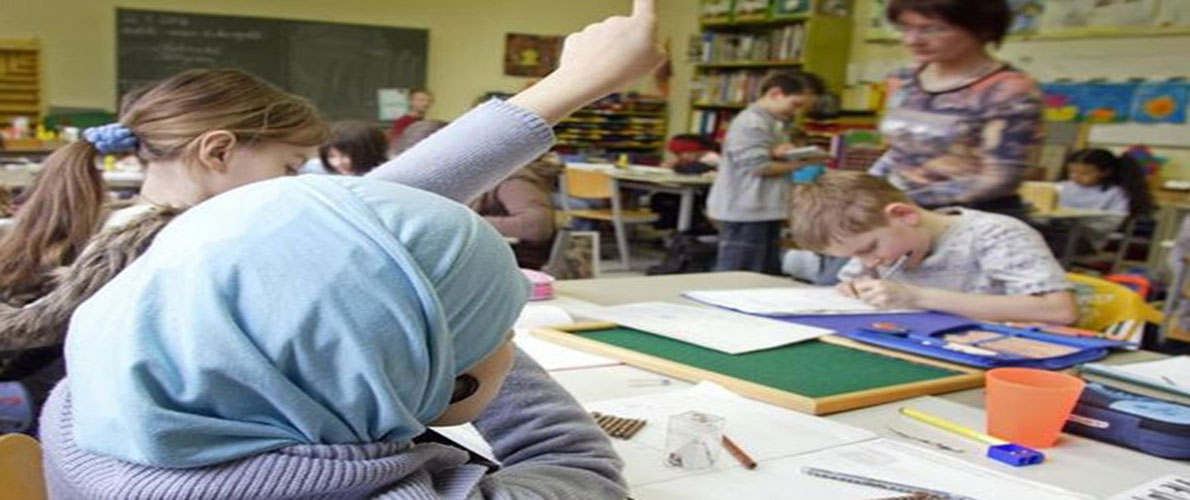 النمسا: المحكمة الدستورية تلغي قانون حظر الحجاب بالمدارس