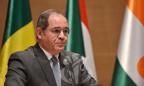 صبري بوقدوم يشرع في زيارة عمل إلى باماكو