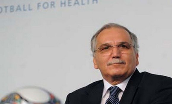 زرقيني يعلق على عودة الجماهير إلى الملاعب 