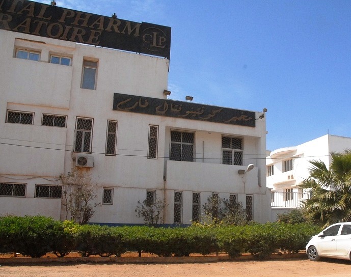 وهران: مخبر 