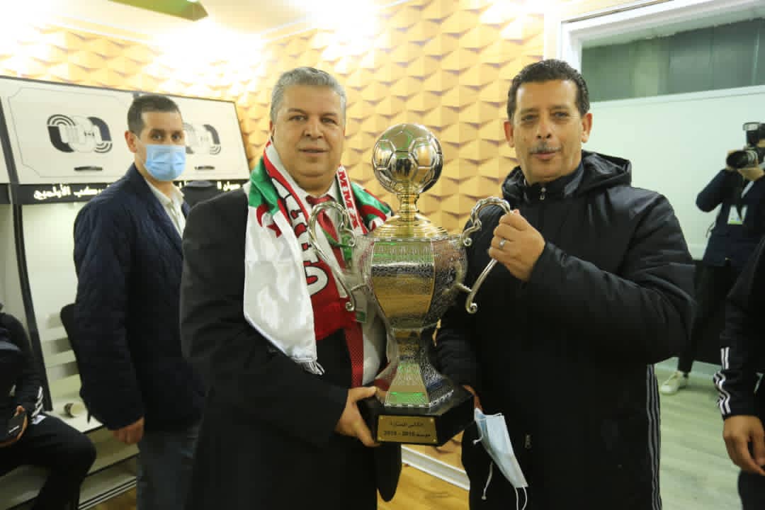 شرف الدين عمارة: سعيد بالتتويج والشباب في الطريق الصحيح