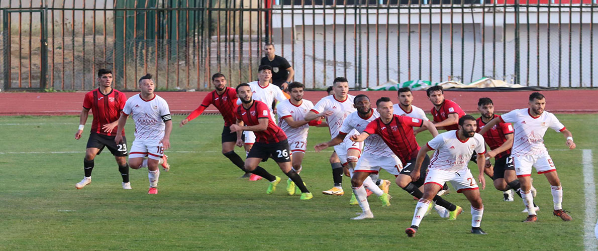 شباب بلوزداد يقترب من المقدمة و