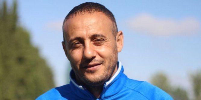 حكيم مالك مدربا جديدا لبارادو