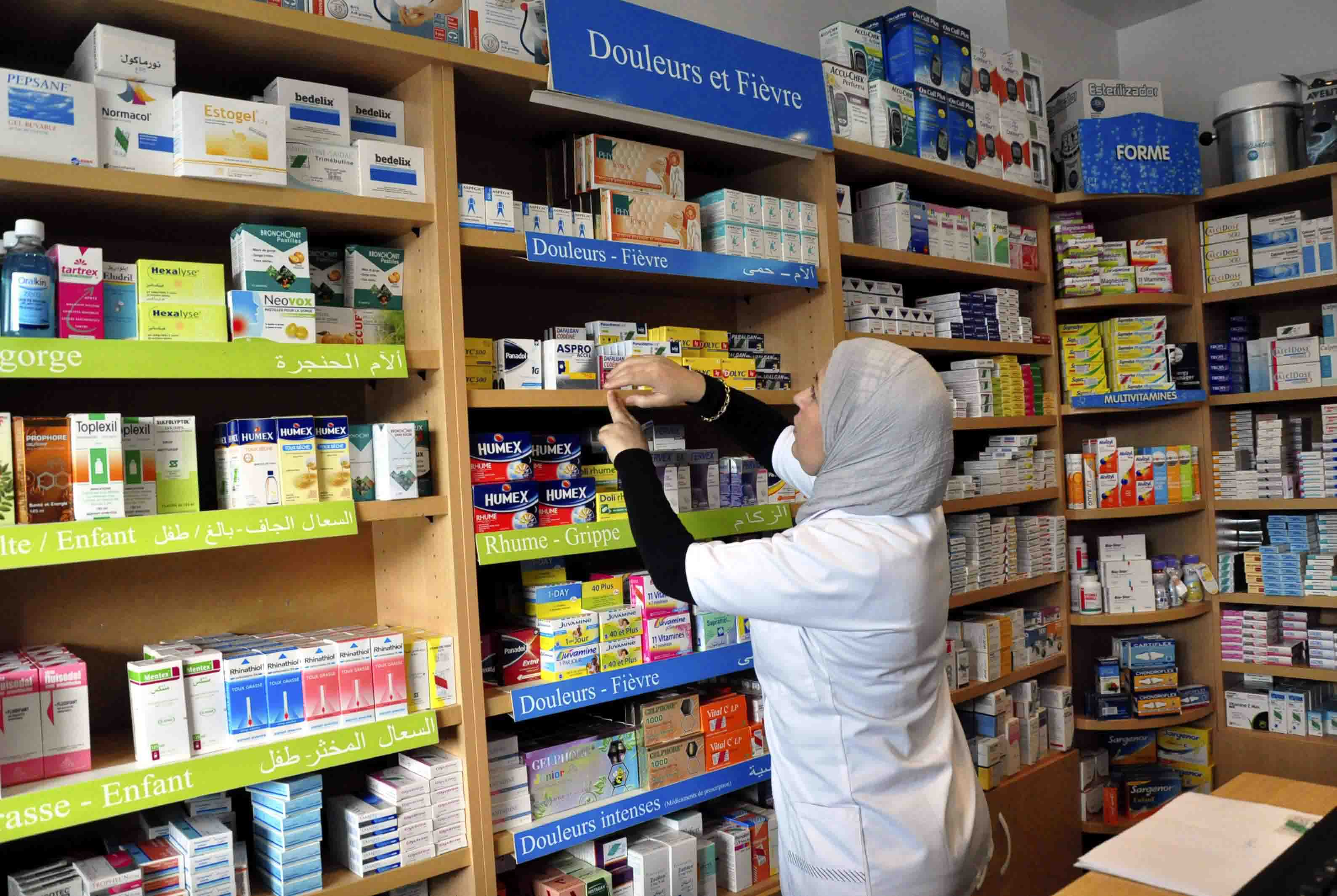 كورونا: نقابة الصيادلة بالجلفة تتبرع بوسائل تعقيم 