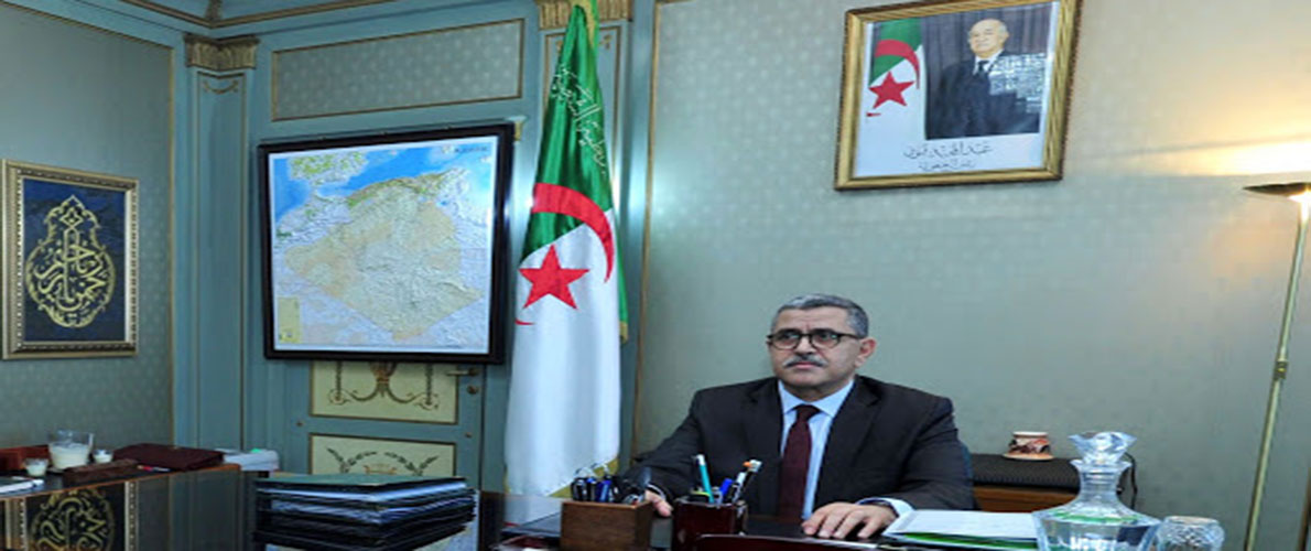 وفاة عريقات: الوزير الأول يعزي