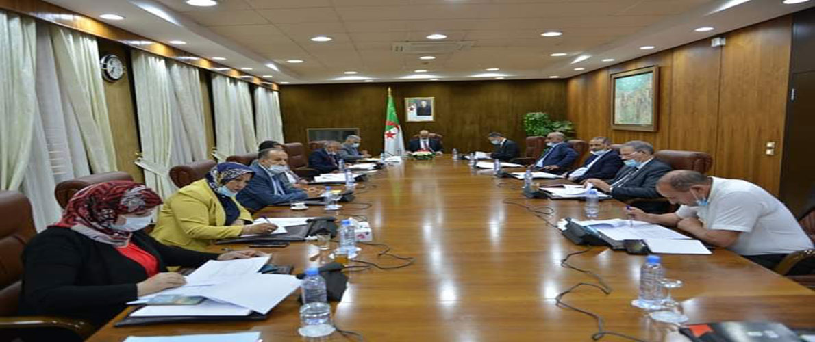 مكتب البرلمان يرفض إلغاء الزيادات على أسعار الوقود