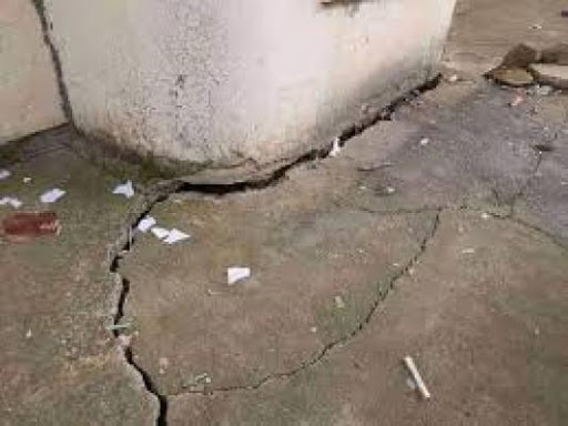 هزتان ارتداديتان بميلة