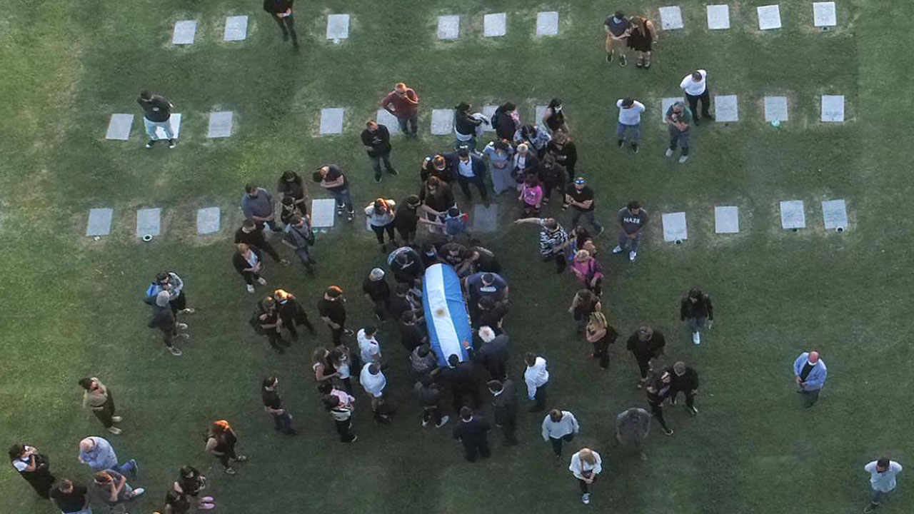 منتهك حرمة وفاة 