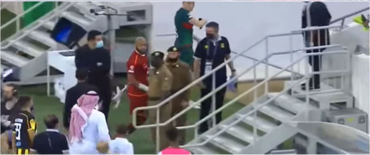 البطولة السعودية: لجنة الانضباط تعاقب مبولحي