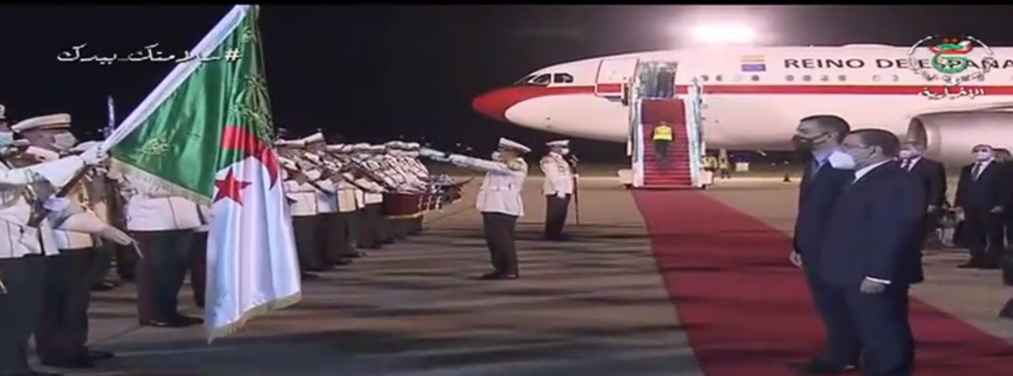 رئيس الحكومة الإسبانية يصل إلى الجزائر في زيارة رسمية