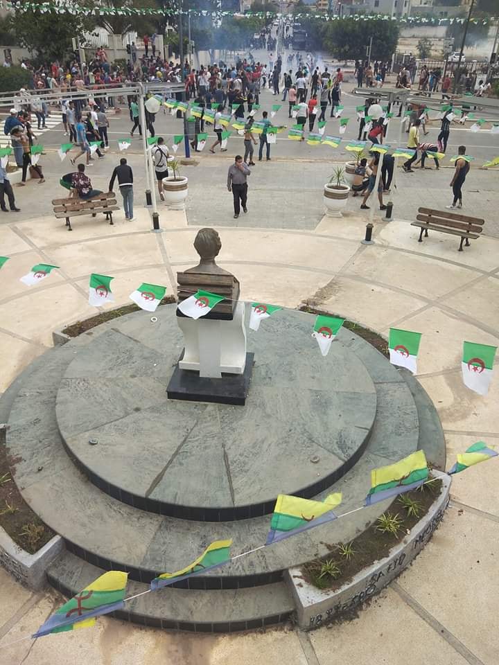 توقيف نشطاء في بجاية