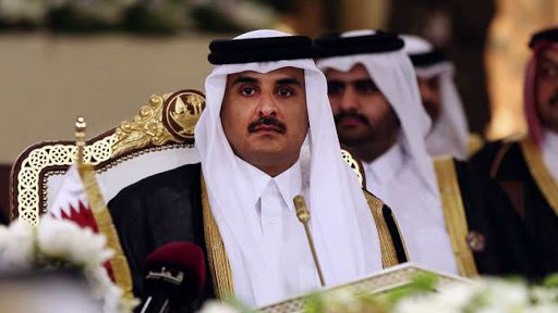 أمير قطر يتوجه إلى السعودية لحضور القمة الخليجية