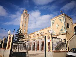 تيبازة: ستون مسجدا معنيا بالفتح 