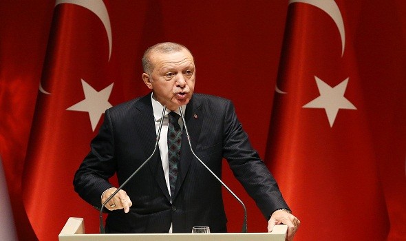 أردوغان يدعو الأتراك إلى مقاطعة البضائع الفرنسية