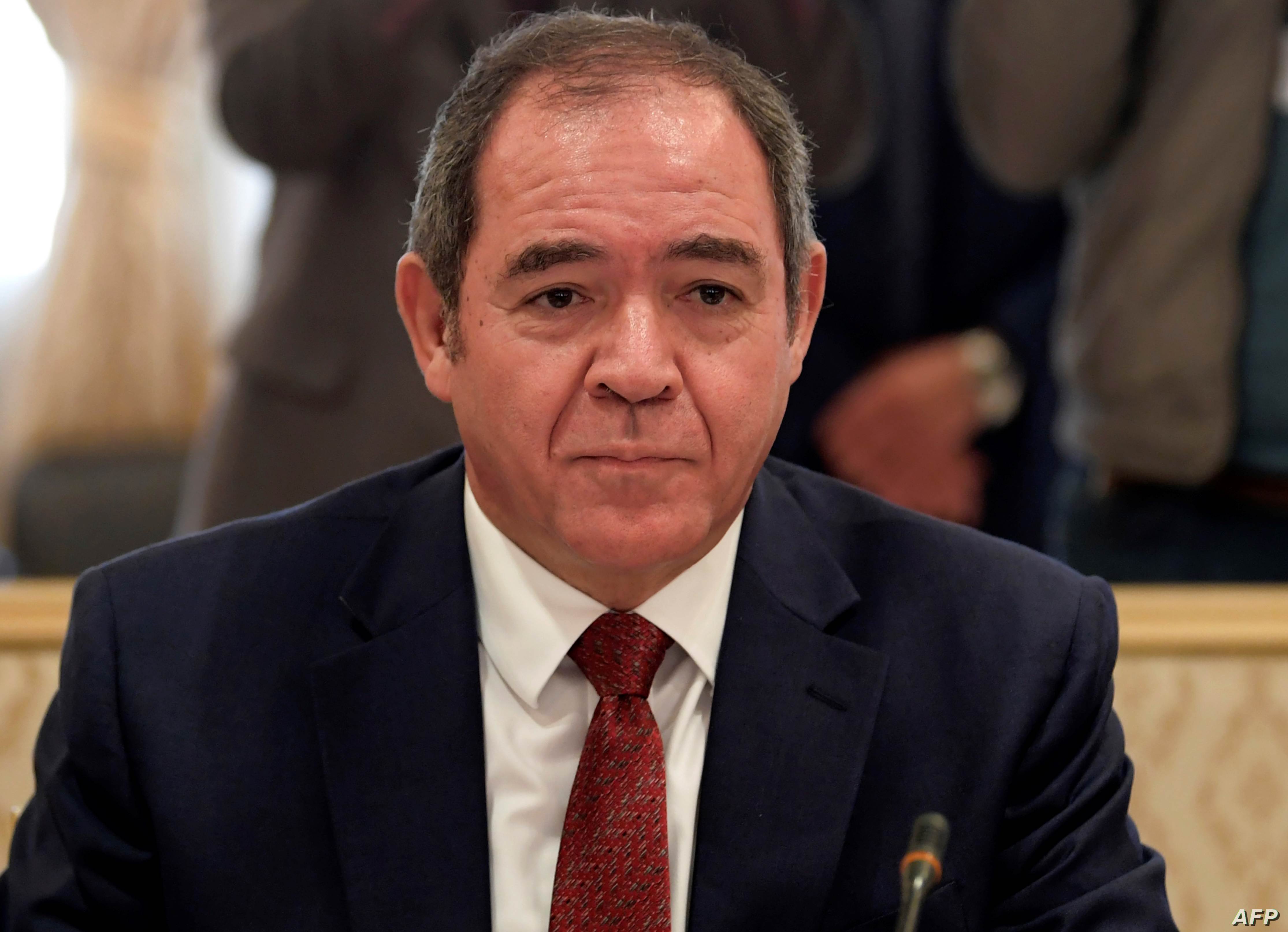  الرئيس تبون يوفد بوقدوم إلى مالي