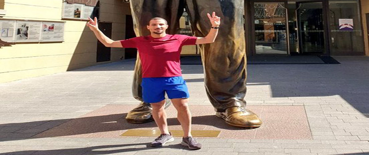 بقي عالقا في جوهانسبورغ .. توفيق مخلوفي متذمر 