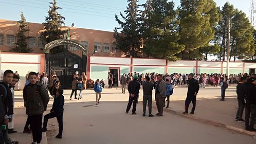 تلمسان: أولياء وتلاميذ بلدية الرمشي يحتجون