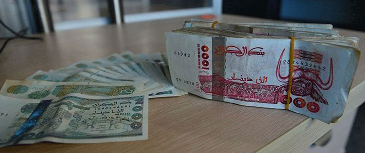 البويرة: مالي يقود شبكة لترويج النقود المزورة