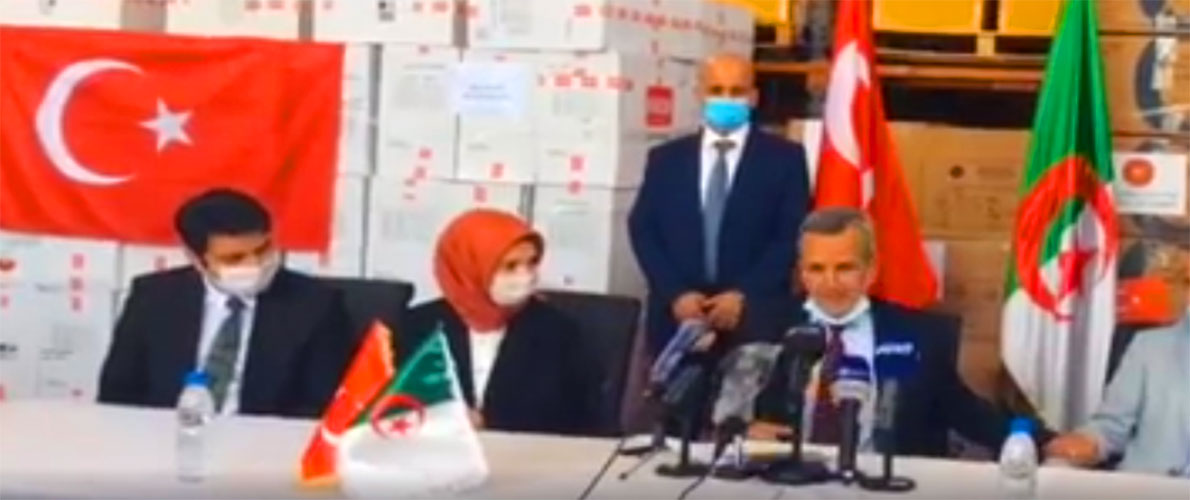 تركيا تقدم مساعدات طبية إلى الصيدلية المركزية