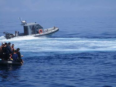 القوات البحرية: إنقاذ 755 شخص حاولوا الابحار بطريقة غير شرعية