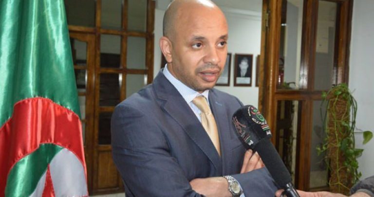 برناوي ينسحب من رئاسة اتحادية المبارزة