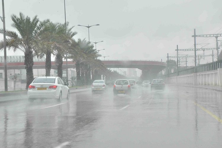 اضطراب جوي يوم الأربعاء وثلوج مرتقبة على المرتفعات