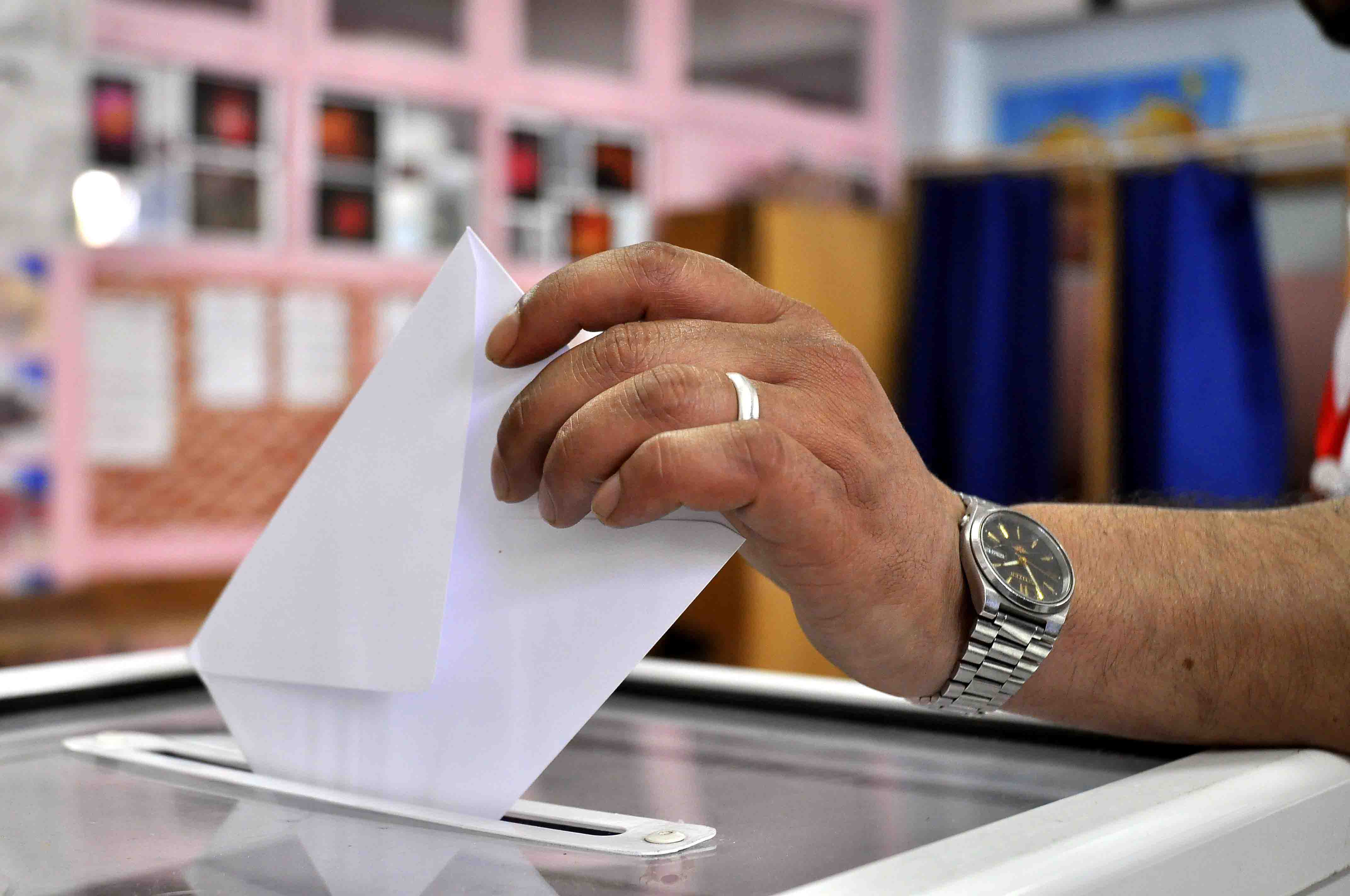 تعديل الدستور: انطلاق الحملة الانتخابية في السابع أكتوبر