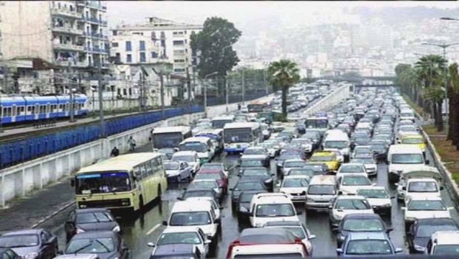 قانون المالية لسنة 2021 يقترح الغاء ضريبة البيئة