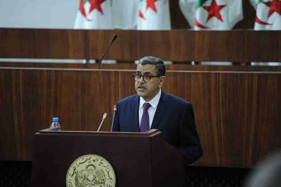 الوزير الأول في زيارة عمل إلى سيدي بلعباس