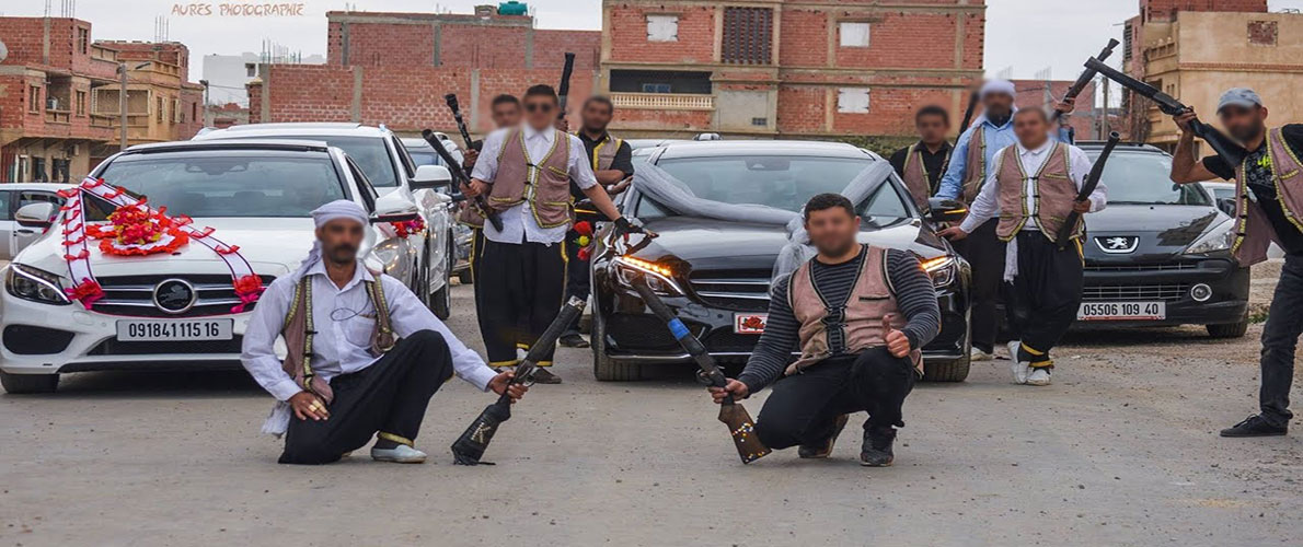 سوق أهراس: منع مواكب الأعراس وخيم العزاء 