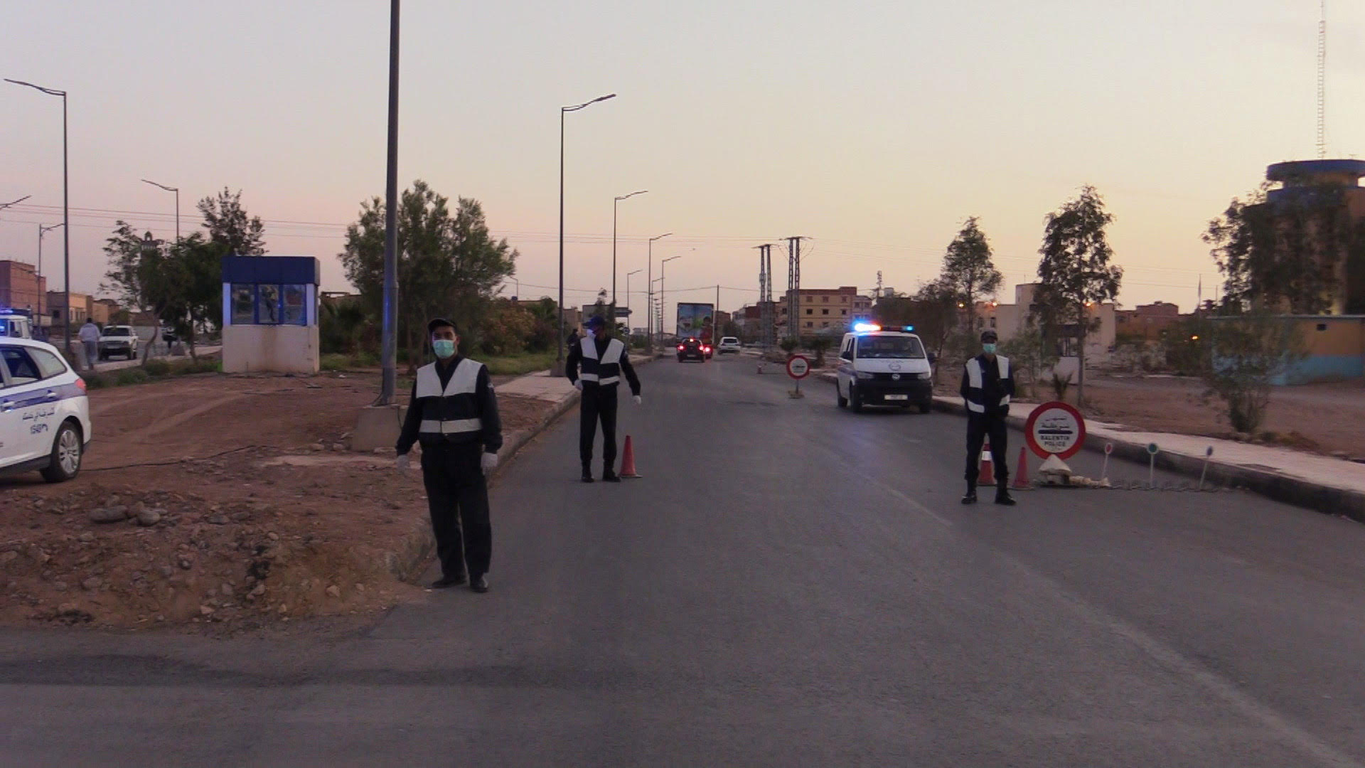 توقيف 68 شخصا خالفوا إجراءات الحجر الجزئي ببشار