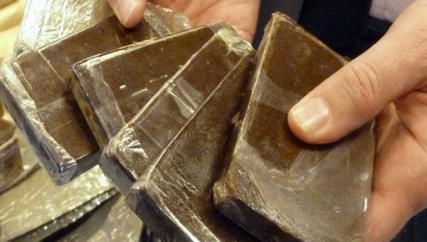 بشار: الجمارك تحجز أكثر من 7 قناطير من الكيف