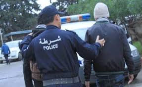 تيبازة: القبض على شخصين ينصبان على عارضي سياراتهم للبيع