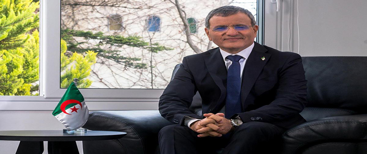 إسقاط تهمة التخابر عن علي غديري