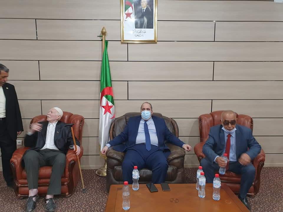 بعجي: حرية المعتقد لم تتغير منذ بيان أول نوفمبر