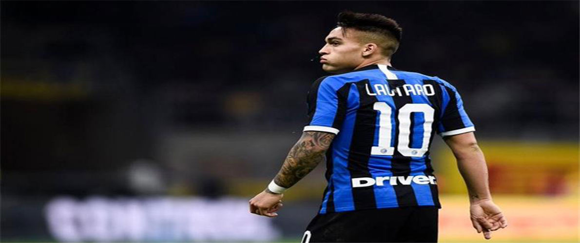 نجم الانتر يرغب في الانتقال إلى برشلونة 