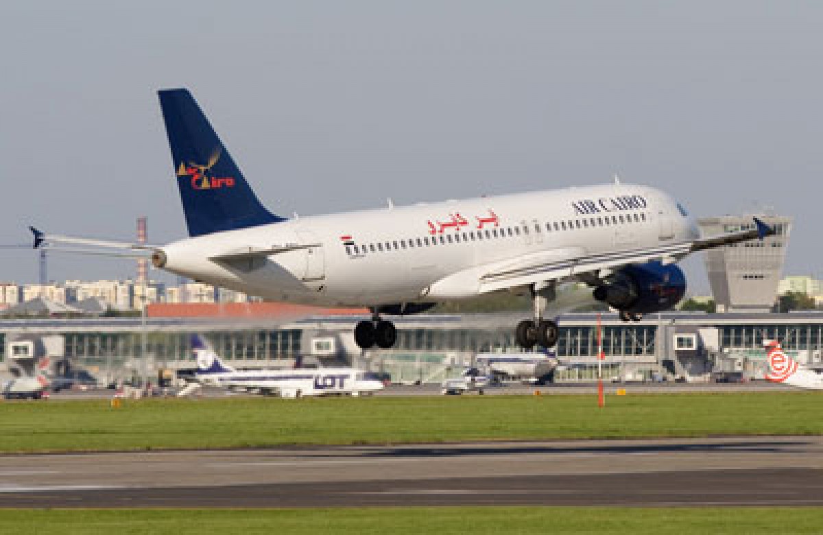 إجلاء الرعايا المصريين من الجزائر