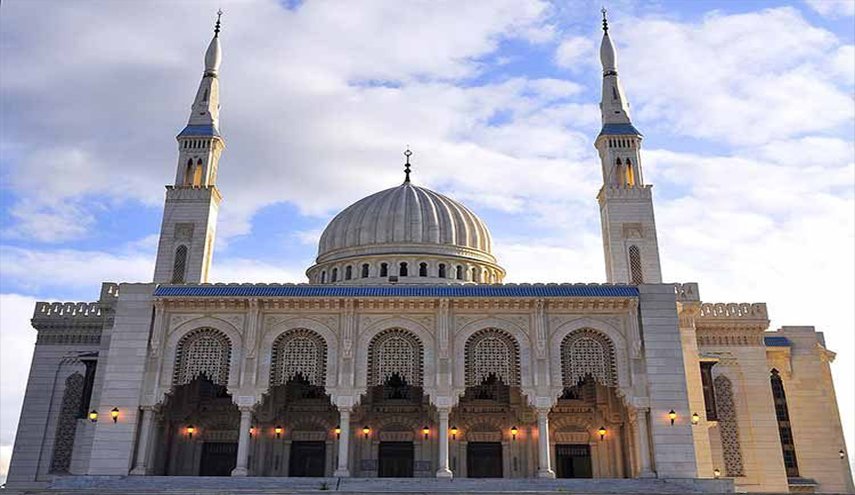 الاحتفالات بالمولد النبوي في المساجد ممنوعة