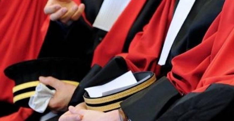 إبعاد وزير العدل من المجلس الأعلى للقضاء