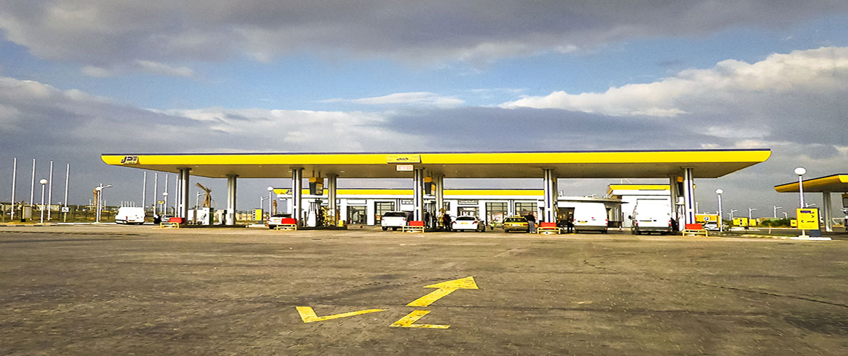 محطات الوقود تبقى مفتوحة خلال يومي العيد 