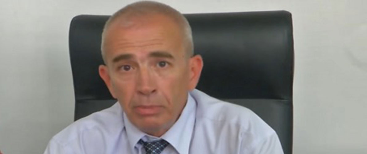 عبد الغني هادي: 