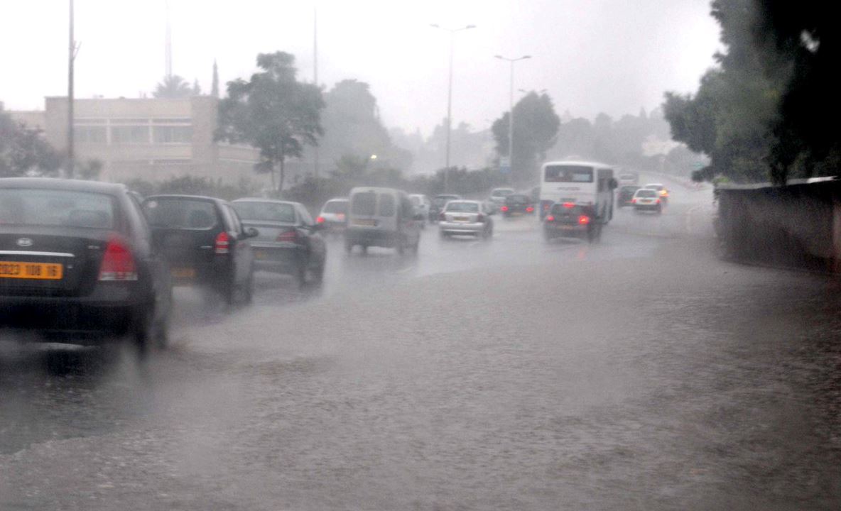 أمطار رعدية على هذه الولايات