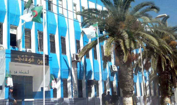 تيبازة: 1800 شرطي لتأمين الاستفتاء على الدستور