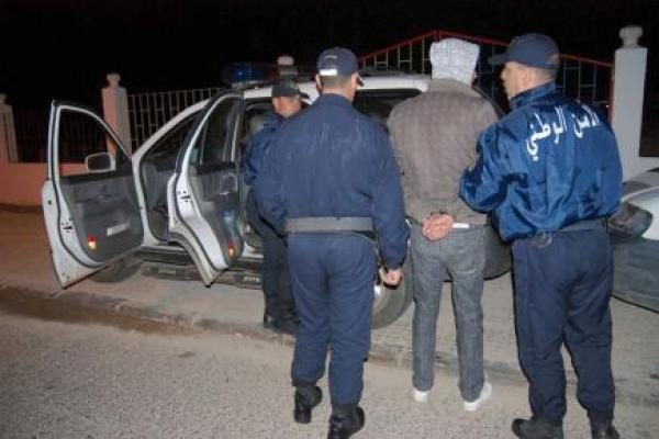 غليزان: مروجو المشروبات الكحولية والمخدرات في قبضة الأمن