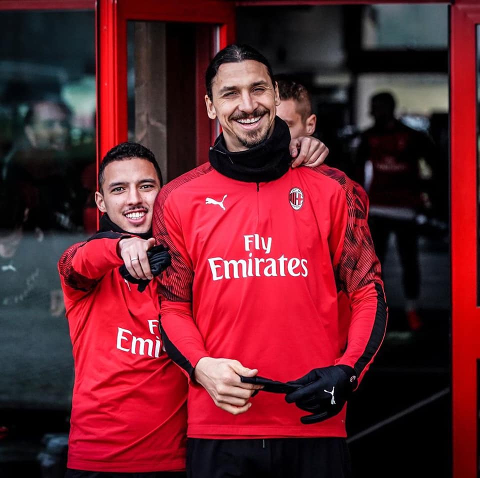 بن ناصر..المحارب الخجول والجريء