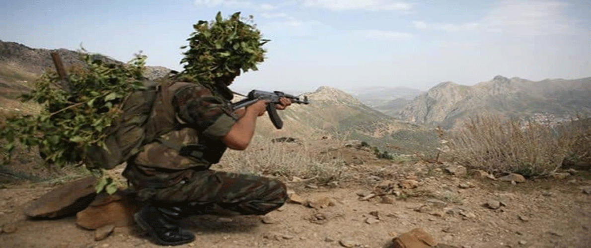 كشف مخبأ للأسلحة بالبويرة 